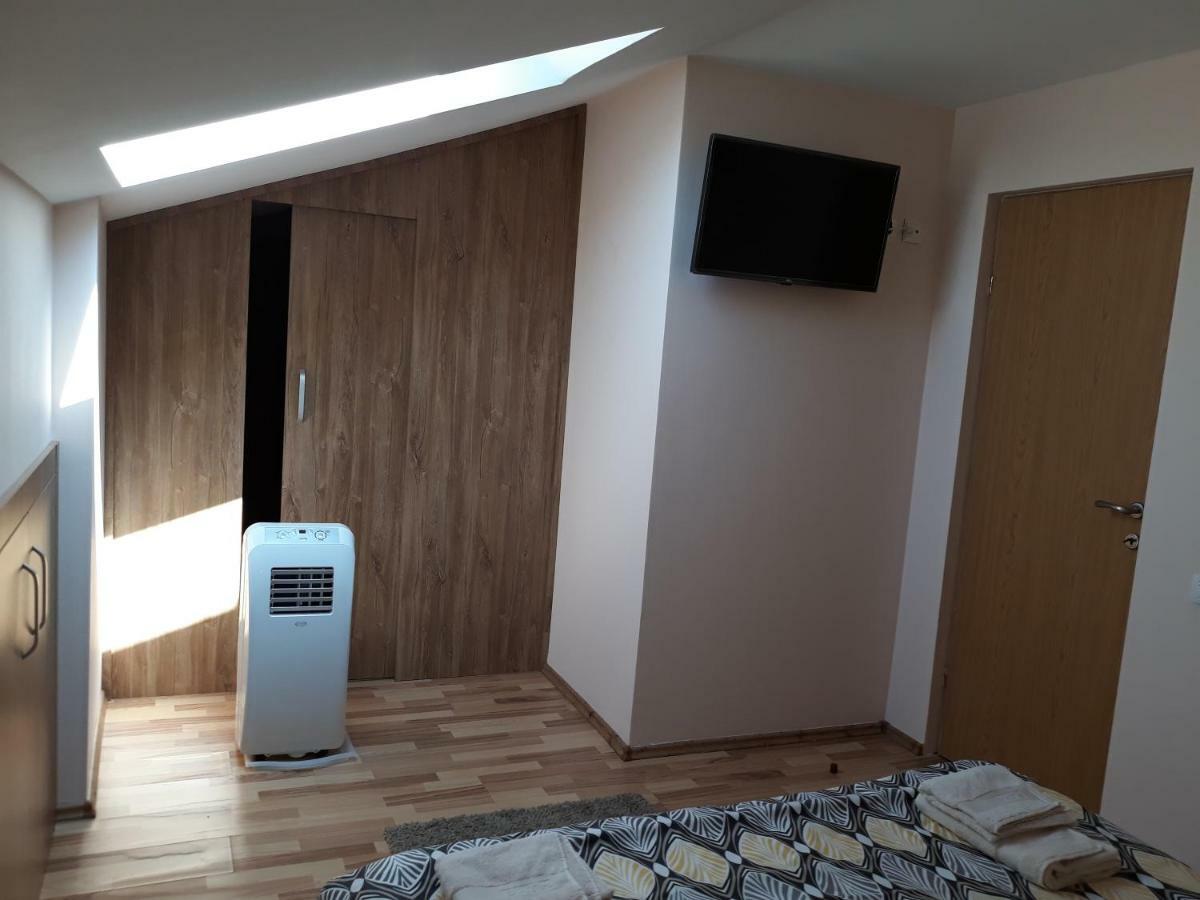 Penthouse Apartament Nufarul Oradea Extérieur photo