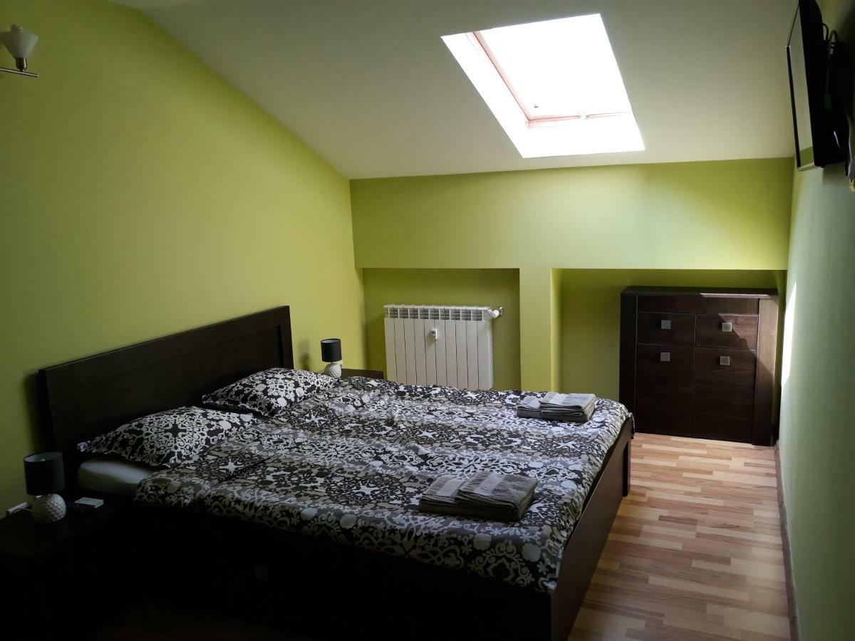 Penthouse Apartament Nufarul Oradea Extérieur photo
